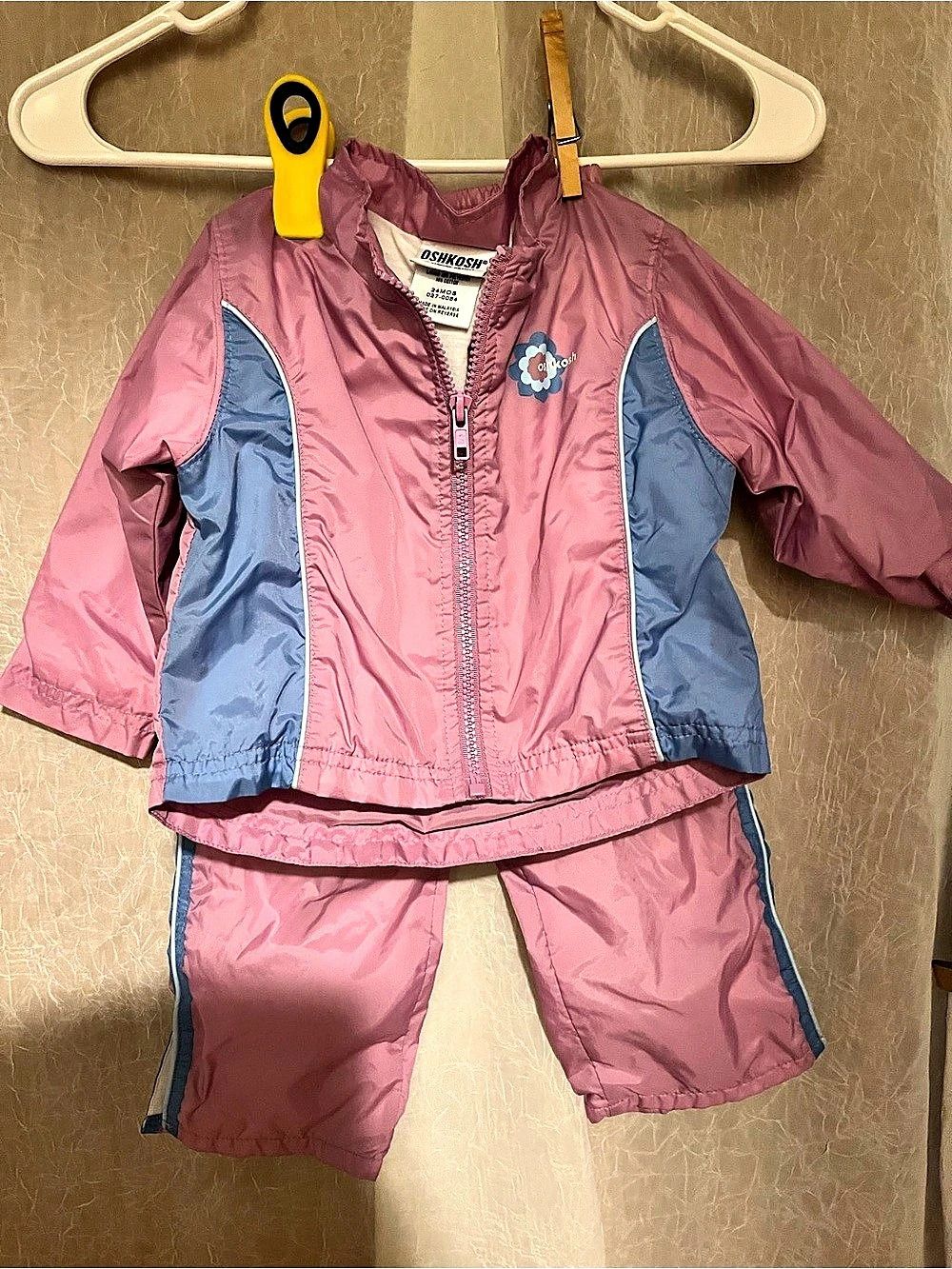 OshKosh girls 24M Pink & Blue Jacket Pants Set Like New